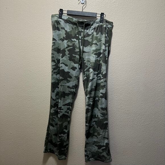 Lucky Brand Pajama Style Comfy Pants Green Camo High Rise Sweats Size M - Picture 3 of 6